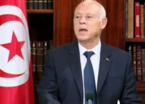الرئيس التونسي يقيل مدير شركة الكهرباء بعد الانقطاع المفاجئ في كافة مناطق تونس.