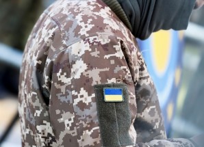 خوف وإرهاق ونقص الذخائر في شرق أوكرانيا بعد عامين من الحرب