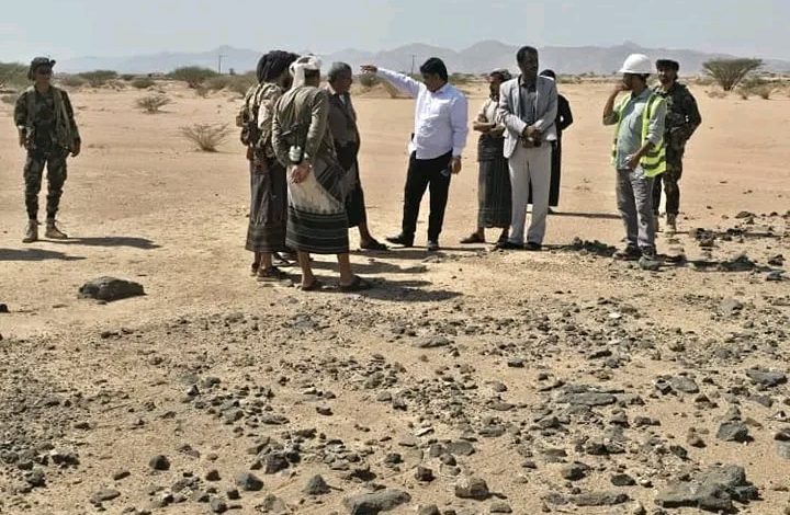 البدء بشق شوارع مخططات الجهة الغربية للحرم الجامعي بمدينة عتق.